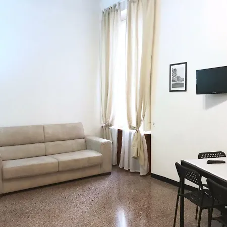 Accogliente Bilocale Situato Nel Cuore Della Citta Apartment *